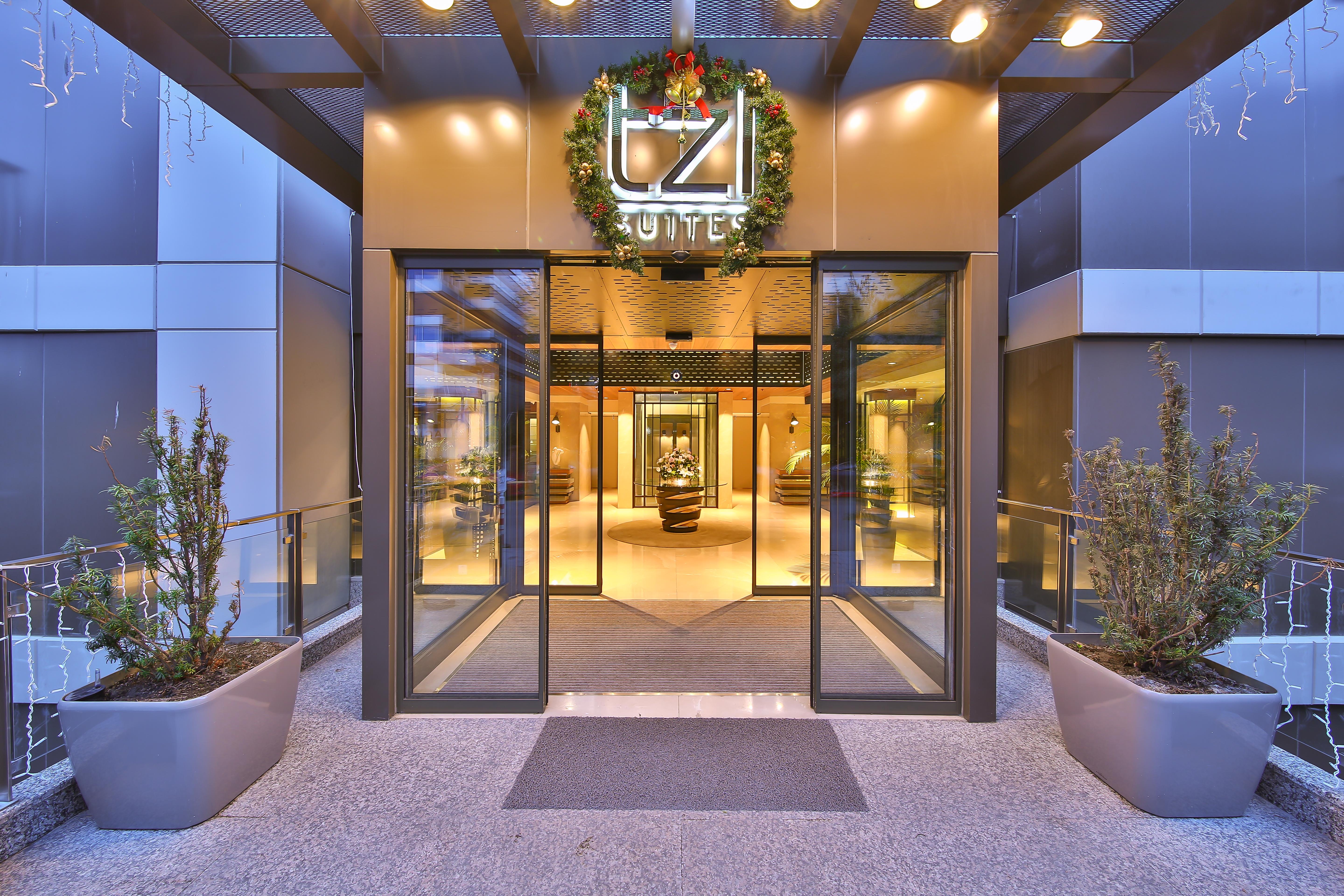 Tzl Suites Hotel Nisantasi Stambuł Zewnętrze zdjęcie Entrance of the hotel